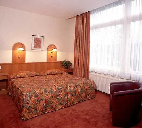 Owl Hotel Amsterdam 3*,  Hollanda
